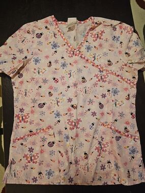 Peaches Uniforms Pink Ladybug & Floral Wrap-Style Scrub Top